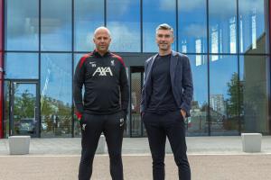 爱游戏-卖人也有一手！利物浦今夏卖8人收2.19亿欧，目前转会净支出1.2亿