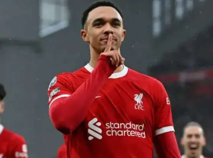 爱游戏-婉拒曼城，皇马球星仍想留队，处境艰难却仍表态：不愿去英超|阿诺德|转会|利物浦|亚历山大-阿诺德|皇家马德里_新浪体育_新浪新闻