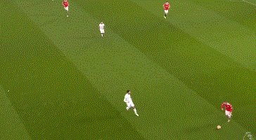 爱游戏官方入口-【英超】C罗传射+失单刀 麦克托米奈造2球 曼联3比1